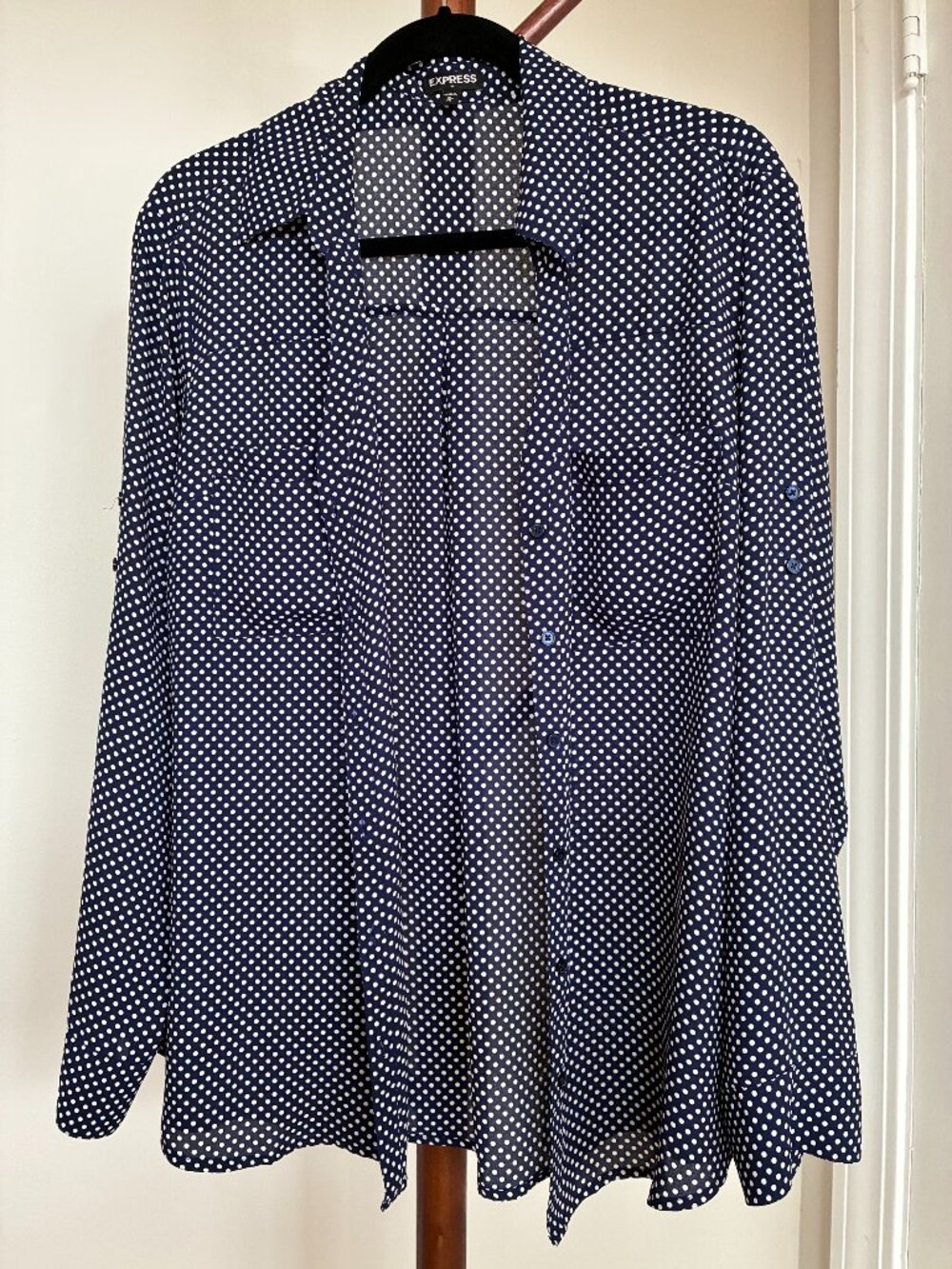 Express blouse size XL